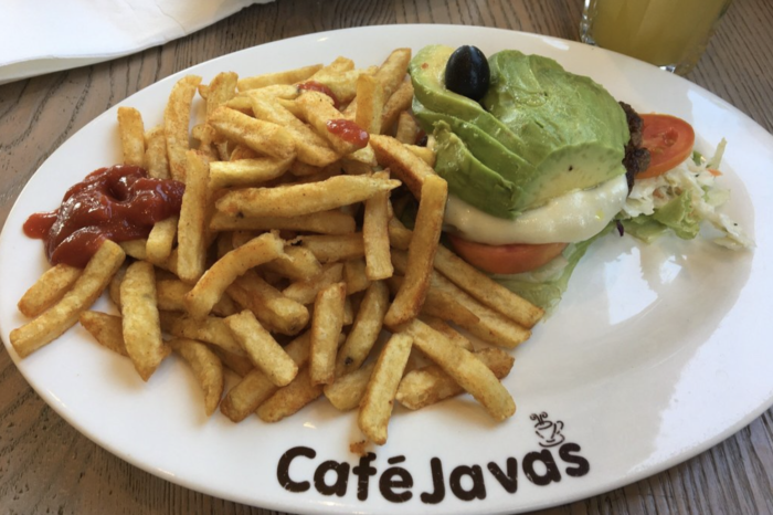 cafe javas entebbe